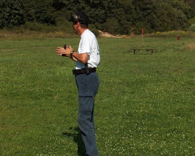 articles: hivatasosvadasz2006_03.jpg articles: hivatasosvadasz2006_03.jpg