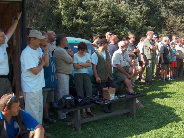 articles: hivatasosvadasz2006_06.jpg articles: hivatasosvadasz2006_06.jpg