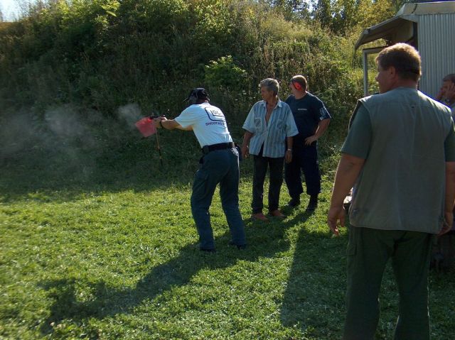 articles: hivatasosvadasz2006_13.jpg articles: hivatasosvadasz2006_13.jpg