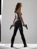 Summer Glau, mint T-800-as Terminator, alias Cameron Phillips